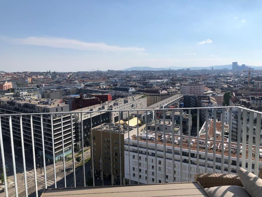Stunning View Over Vienna In City Centerアパートメント エクステリア 写真