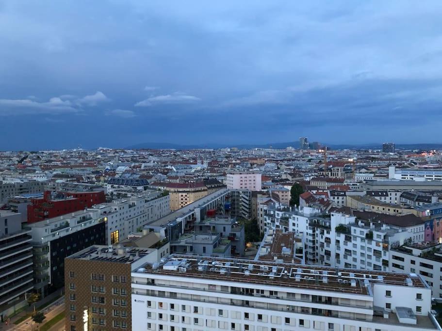 Stunning View Over Vienna In City Centerアパートメント エクステリア 写真